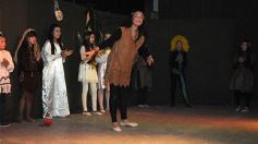 Foto de la galería: Talentitos B puso en escena la adaptación de la Leyenda del picaflor