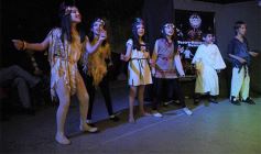 Foto de la galería: Talentitos B puso en escena la adaptación de la Leyenda del picaflor