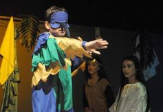 Foto de la galería: Talentitos B puso en escena la adaptación de la Leyenda del picaflor