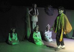 Foto de la galería: Talentitos B puso en escena la adaptación de la Leyenda del picaflor