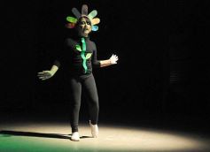 Foto de la galería: Talentitos B puso en escena la adaptación de la Leyenda del picaflor