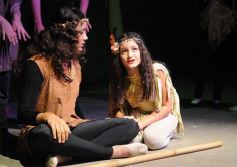 Foto de la galería: Talentitos B puso en escena la adaptación de la Leyenda del picaflor