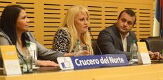 Foto de la galería: Crucero y su experiencia inédita: mujeres choferes de micros de larga distancia