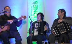 Foto de la galería: La magia del chamamé en La Cruz de Santa Ana: actuó el gran Mario Bofill