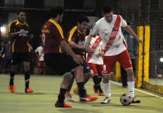 Foto de la galería: El competitivo Torneo Mercantil, más apasionante que nunca