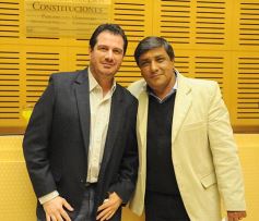 Foto de la galería: Día del Periodista: la Legislatura reconoció el trabajo de la prensa con un brindis