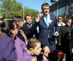 Foto de la galería: 20 de Junio en Candelaria: Passalacqua y Esteban Bullrich abogaron por la unidad de la Nación