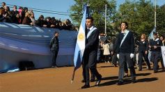 Foto de la galería: 20 de Junio en Candelaria: Passalacqua y Esteban Bullrich abogaron por la unidad de la Nación