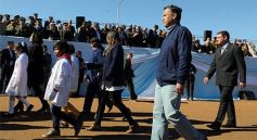 Foto de la galería: 20 de Junio en Candelaria: Passalacqua y Esteban Bullrich abogaron por la unidad de la Nación