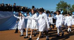 Foto de la galería: 20 de Junio en Candelaria: Passalacqua y Esteban Bullrich abogaron por la unidad de la Nación