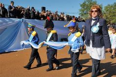 Foto de la galería: 20 de Junio en Candelaria: Passalacqua y Esteban Bullrich abogaron por la unidad de la Nación