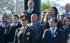 Foto de la galería: 20 de Junio en Candelaria: Passalacqua y Esteban Bullrich abogaron por la unidad de la Nación