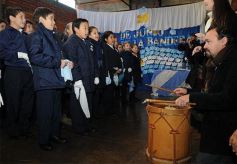 Foto de la galería: Los chicos de 4to. del Colegio del Carmen y un momento inolvidable: el juramento a la bandera