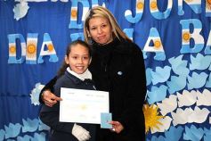 Foto de la galería: Los chicos de 4to. del Colegio del Carmen y un momento inolvidable: el juramento a la bandera