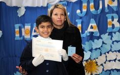Foto de la galería: Los chicos de 4to. del Colegio del Carmen y un momento inolvidable: el juramento a la bandera