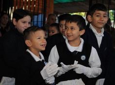 Foto de la galería: Los chicos de 4to. del Colegio del Carmen y un momento inolvidable: el juramento a la bandera