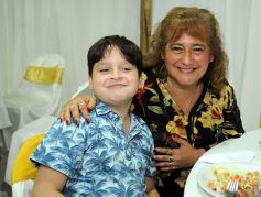 Foto de la galería: Gran fiesta de cumple de Lucy Gaona en el club Sarmiento