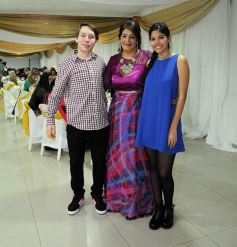 Foto de la galería: Gran fiesta de cumple de Lucy Gaona en el club Sarmiento