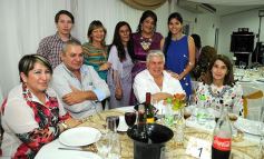 Foto de la galería: Gran fiesta de cumple de Lucy Gaona en el club Sarmiento