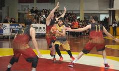 Foto de la galería: Con estadio lleno, Tokio se quedó con el primer partido de la final de la Liga provincial