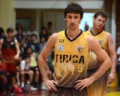 Foto de la galería: Con estadio lleno, Tokio se quedó con el primer partido de la final de la Liga provincial