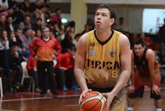Foto de la galería: Con estadio lleno, Tokio se quedó con el primer partido de la final de la Liga provincial