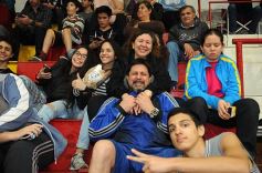 Foto de la galería: Con estadio lleno, Tokio se quedó con el primer partido de la final de la Liga provincial