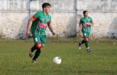 Foto de la galería: Brown le dio una alegría a sus hinchas al derrotar a Sporting