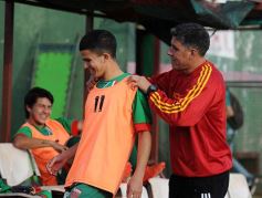 Foto de la galería: Brown le dio una alegría a sus hinchas al derrotar a Sporting