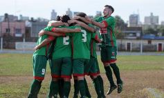 Foto de la galería: Brown le dio una alegría a sus hinchas al derrotar a Sporting