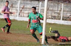 Foto de la galería: Brown le dio una alegría a sus hinchas al derrotar a Sporting