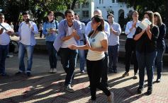 Foto de la galería: Podemos Misiones presentó a sus candidatos en la plaza 9 de Julio