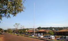 Foto de la galería: La EBY instala la primera antena para conectar wifi en el barrio A 4