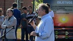 Foto de la galería: La EBY instala la primera antena para conectar wifi en el barrio A 4