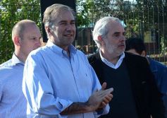 Foto de la galería: La EBY instala la primera antena para conectar wifi en el barrio A 4