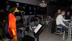 Foto de la galería: Día del Amigo en Salones Alvear: música, reencuentro y la mejor onda