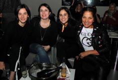 Foto de la galería: Día del Amigo en Salones Alvear: música, reencuentro y la mejor onda