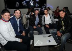 Foto de la galería: Día del Amigo en Salones Alvear: música, reencuentro y la mejor onda