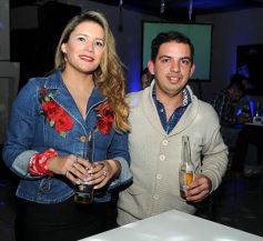 Foto de la galería: Día del Amigo en Salones Alvear: música, reencuentro y la mejor onda