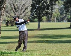 Foto de la galería: Muchos amigos compartieron los links del Tacurú en el Abierto de Misiones: todas las postales