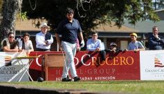 Foto de la galería: Muchos amigos compartieron los links del Tacurú en el Abierto de Misiones: todas las postales