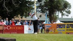 Foto de la galería: Muchos amigos compartieron los links del Tacurú en el Abierto de Misiones: todas las postales