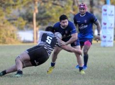 Foto de la galería: Los hinchas de Capri en las buenas y en las malas siempre alentando al azurro