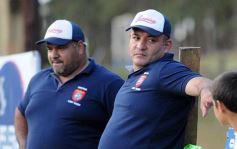 Foto de la galería: Los hinchas de Capri en las buenas y en las malas siempre alentando al azurro