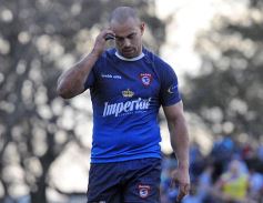 Foto de la galería: Los hinchas de Capri en las buenas y en las malas siempre alentando al azurro