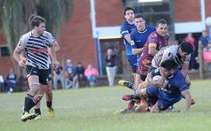 Foto de la galería: Los hinchas de Capri en las buenas y en las malas siempre alentando al azurro