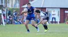 Foto de la galería: Los hinchas de Capri en las buenas y en las malas siempre alentando al azurro