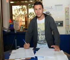 Foto de la galería: Los hinchas de Capri en las buenas y en las malas siempre alentando al azurro