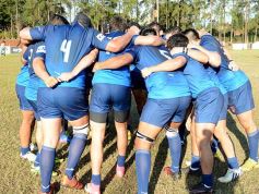 Foto de la galería: Los hinchas de Capri en las buenas y en las malas siempre alentando al azurro
