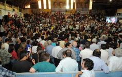 Foto de la galería: Macri visitó Posadas y brindó un fuerte apoyo a los candidatos misioneros por el frente Cambiemos